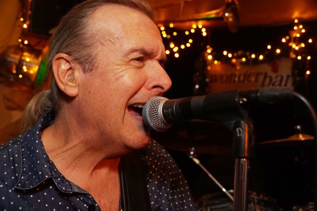 Andy Egert Bluesband
