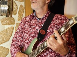 2025 &raquo; Pat Cossar & Band live (9.5.25)