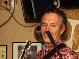 2025 &raquo; Pat Cossar & Band live (9.5.25)