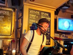 2024 &raquo; Polly Duster live (27.9.24)